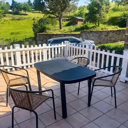 Maison Conviviale Avec Jardin A - 65 M² Дом отдыха Saint-Alban-d'Ay